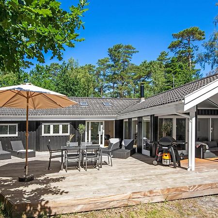 Awesome Home In Nexo With Sauna Snogebæk Exteriör bild