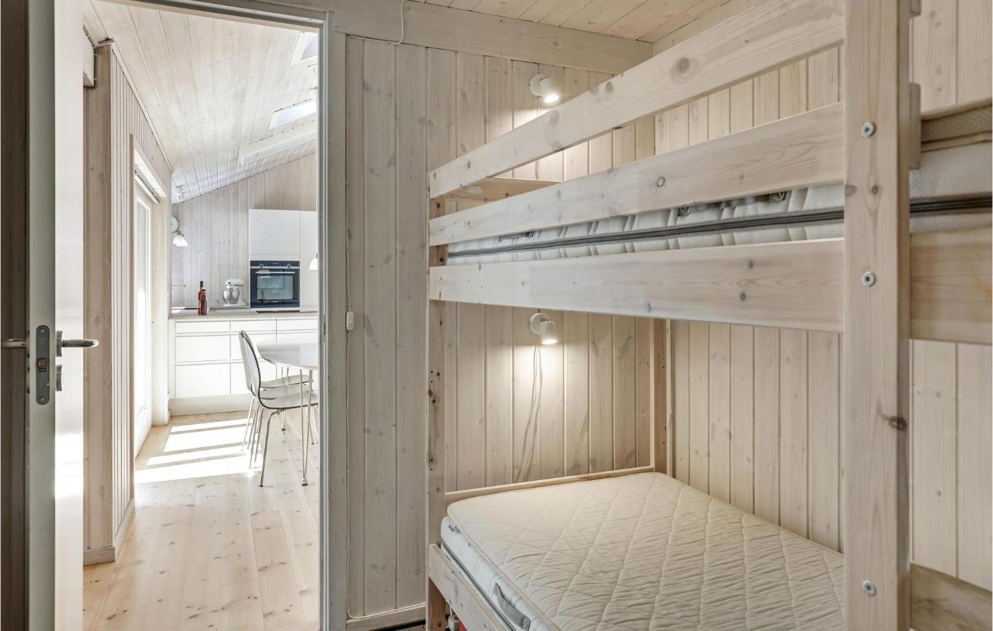Awesome Home In Nexo With Sauna Snogebæk Exteriör bild